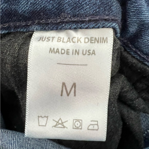 Just Black Brand Denim Skirt Women’s Size Medium Stretch Distressed Made In USA - Picture 6 of 11